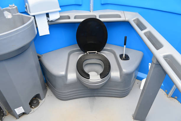 Best Luxury portable toilet rental  in Ofallon, MO